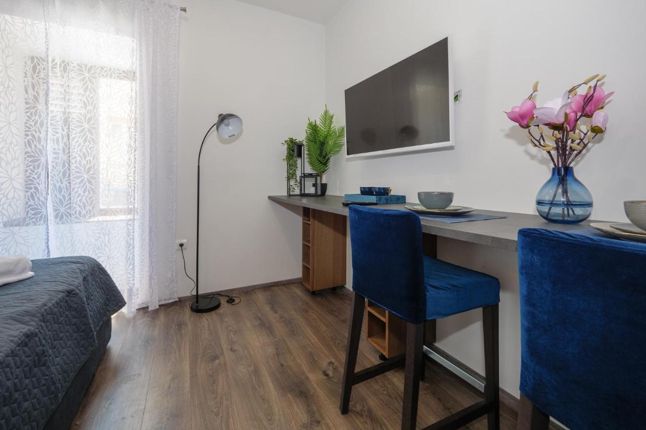 Arena Delight Studio Apartments พูลา ภายนอก รูปภาพ